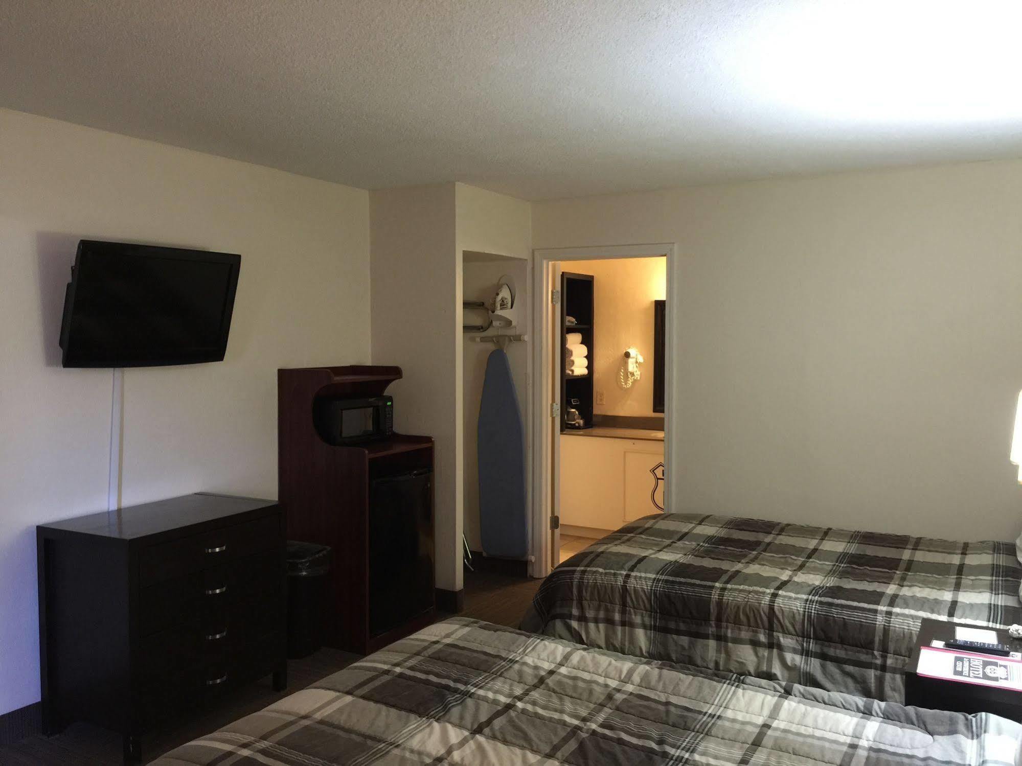 Route 66 Hotel, Southern View, Illinois 3*